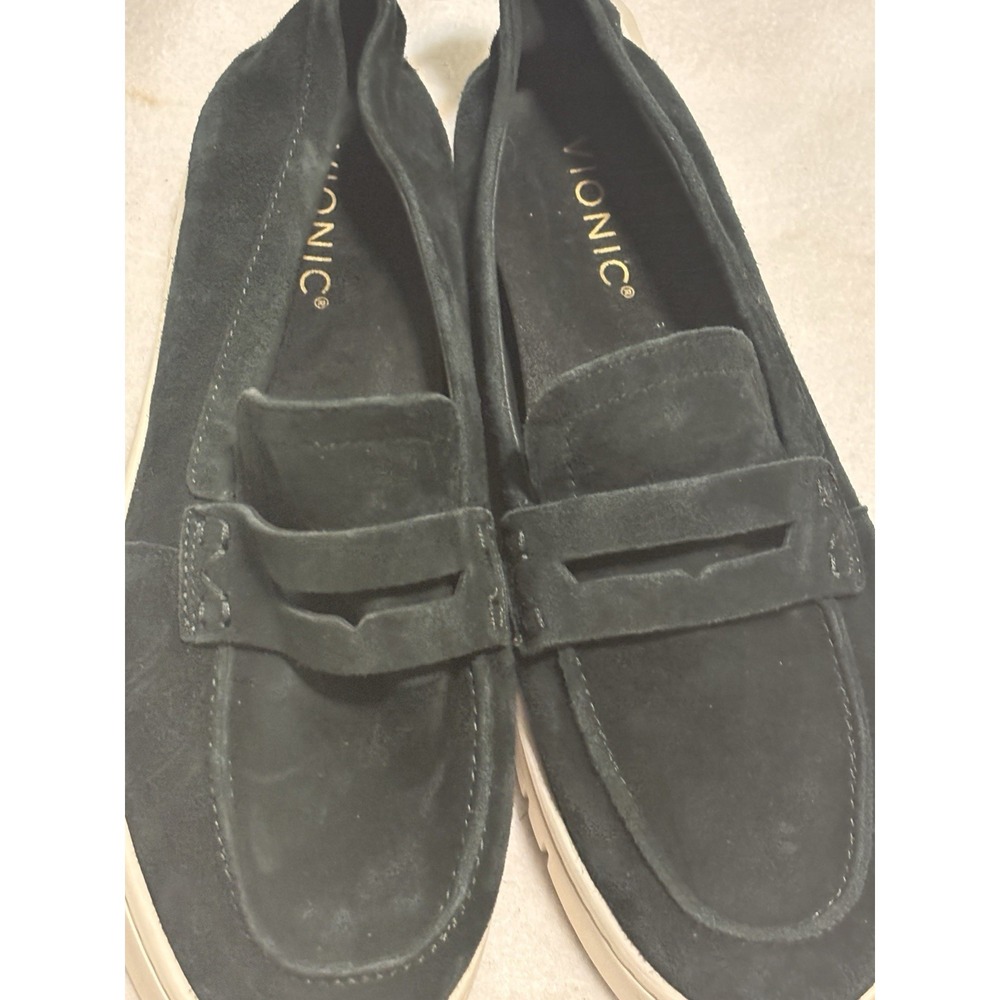 Vionic Uptown Green Suede Loafers Women's 9